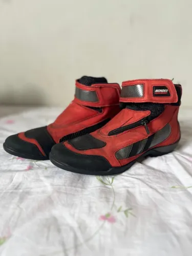 Tênis para motocicleta MONDEO