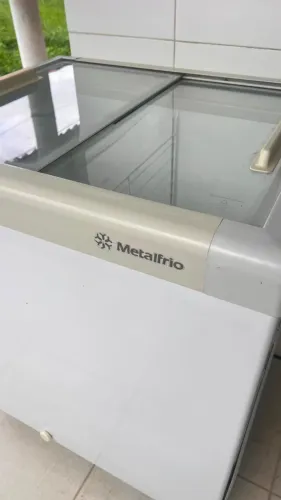 Freezer Horizontal Metalfrio 160l
