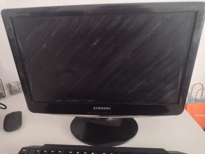 Monitor Samsung SyncMaster B1930N de 19 polegadas