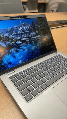 Notebook Dell Latitude 5450 Intel vPRO Ultra 5 135u - Garantia ProSupport Plus até 10/29