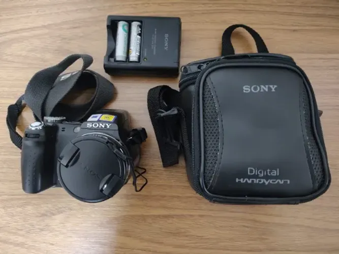 camera sony cyber shot dsc h5