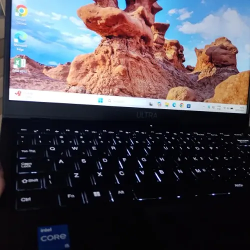 Notebook ultra i5 13th com teclado iluminado (rapido)