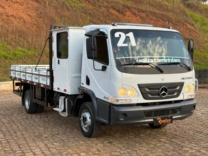 815 CARROCERIA E MÓDULO PASSAGEIRO