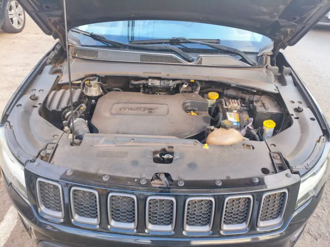 Jeep Compass Trailhawk 2.0 4X4 Dies. 16V Aut. 2017