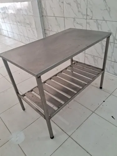 Mesa Inox seminova