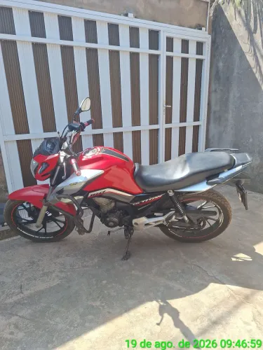 Titan160 