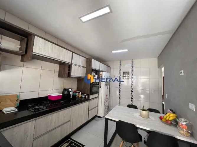 Casa com 3 quartos à venda, 108 m² por R$ 450.000 - Jardim Paris III - Maringá/PR