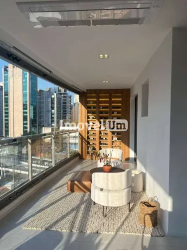 Vila Nova Conceição | Apartamento 3 quartos, sendo 1 suite