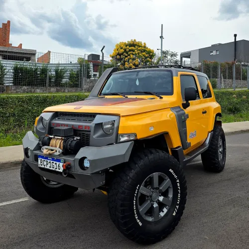 Troller T-4 XLT 3.2 2015