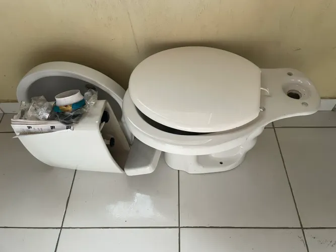 Kit vaso sanitário e pia novo