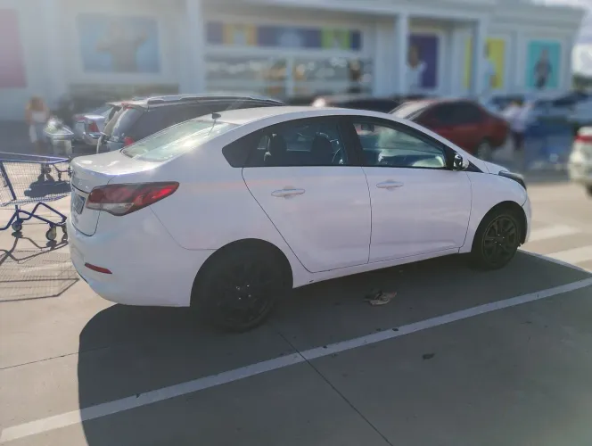Hyundai HB20S C.plus/c.style1.0 Flex 12V Mec. 4P 2019