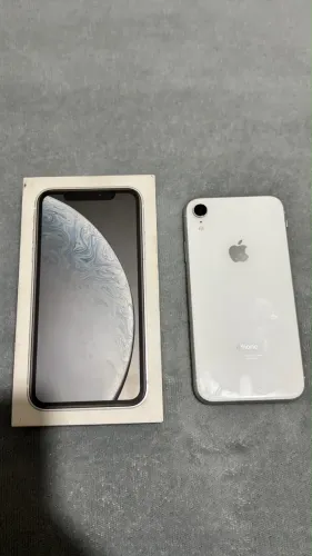 iPhone XR