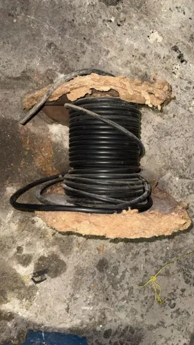 Cabo Preto 50mm - isolação 750V - 50mts divididos em duas bobinas 