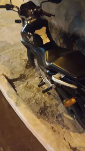 Cb 300 a venda