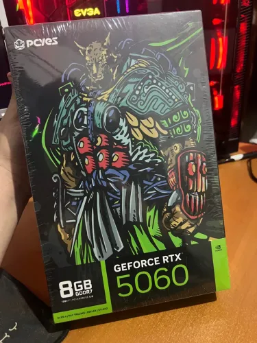 RTX 5060 8GB LACRADA PCYES +NFC