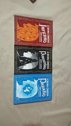Lote com 9 livros clássicos e contemporâneos.