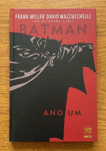 HQ - Batman: Ano Um | Capa Dura (DC Comics)