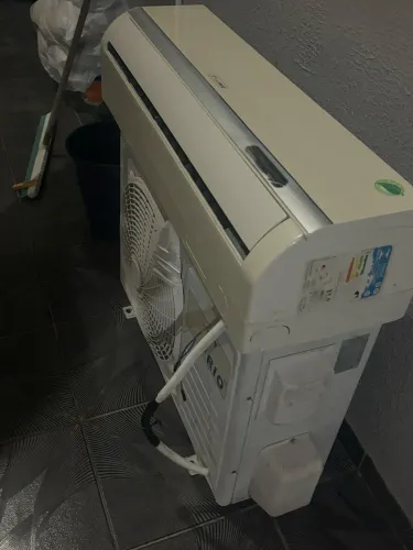 Central de ar 18