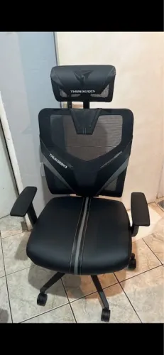 Cadeira Ergonômica Thunderx