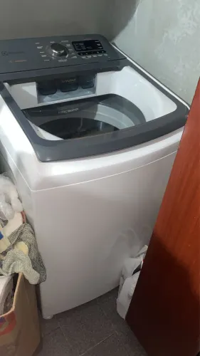 Máquina de lavar Electrolux Premium Care 18kg LEI18