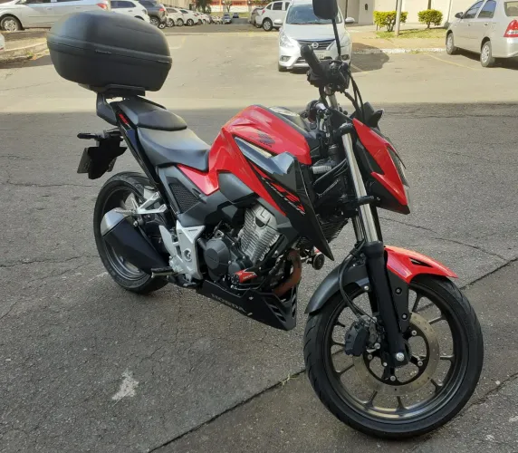 CB 300F TWISTER 24/24