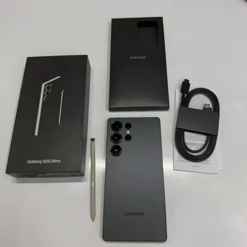 Samsung S25 ULTRA 256GB, NOVO , na caixa e todos acessórios