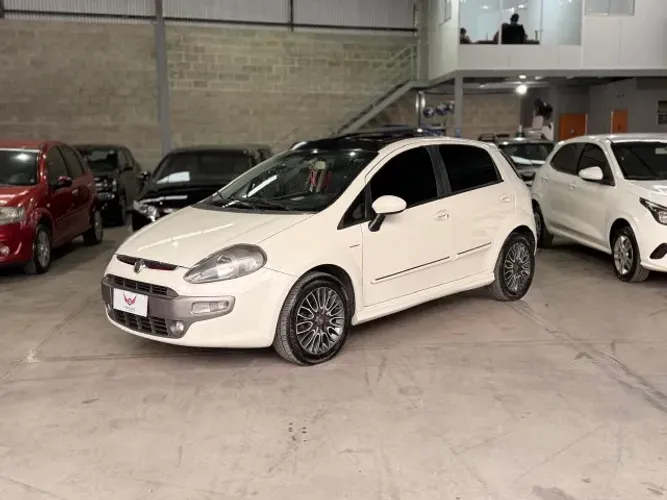 Fiat Punto Sporting 1.8 Flex 8v/16v 5P 2014