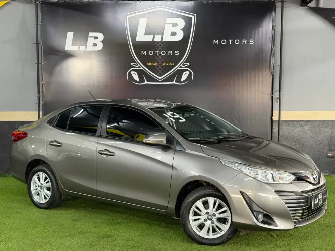 Toyota Yaris XL Sedan 1.5 Flex 16V 4P Aut. 2019