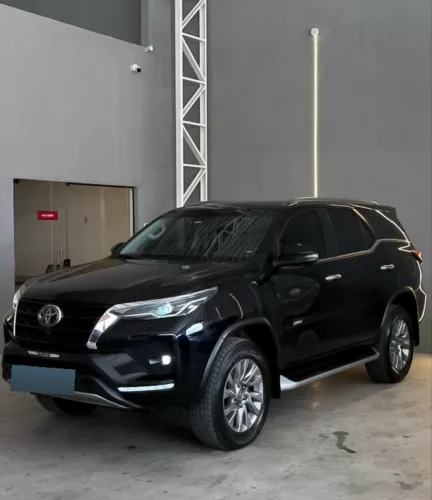 Toyota Hilux SW4 SRX 4X4 2.8 TDI 16V Dies. Aut. 2022