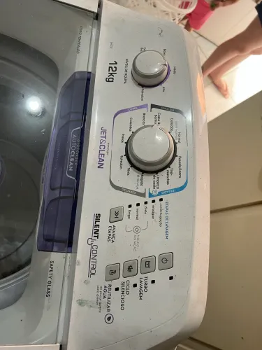Máquina de lavar 12kg Eletrolux 220v