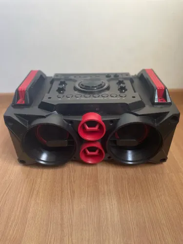 Caixa de Som Amvox ACA 768 Bluetooth - Para Conserto ou Retirada de Peças