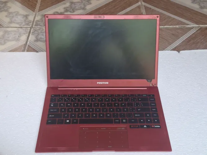 Notebook Positivo Motion Intel Atom 4GB 64GB | Com Defeito