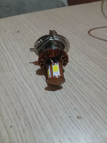 Progetor para moto tava na minha titan 