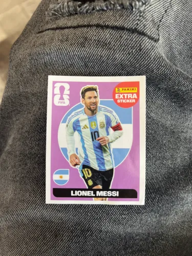 EXTRA STICKER LIONEL MESSI ROXO