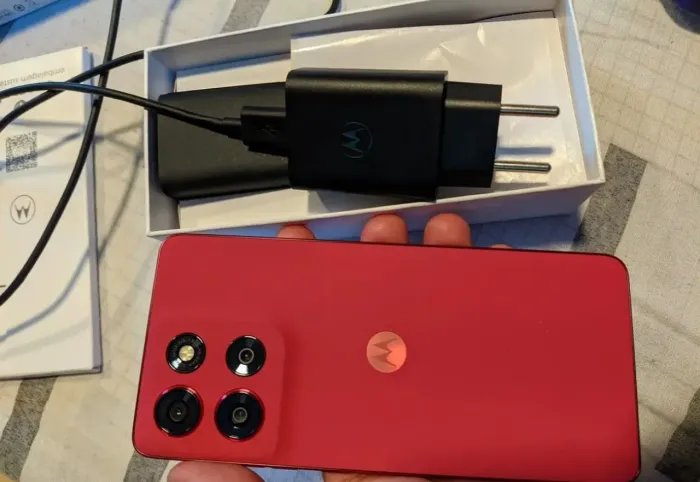 Moto g86 edição especial 256/12