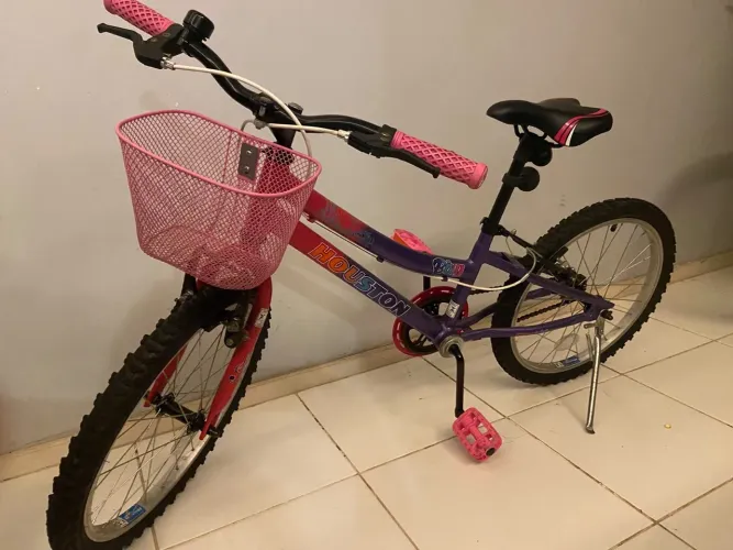 Vendo bicicleta em perfeito estado para criança