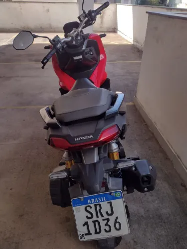 HONDA ADV 150 VERMELHA SEMINOVA