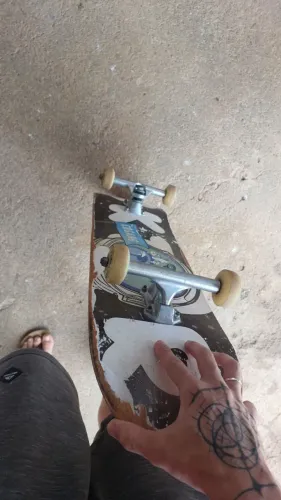 Skate semi-novo