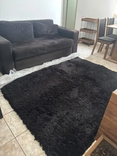 Tapete preto sala