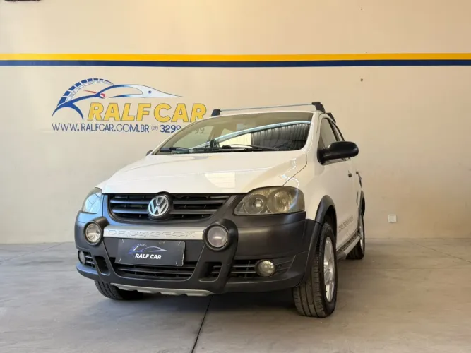 Volkswagen Crossfox 1.6 MI Total Flex 8V 5P 2009