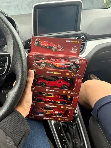 4 Miniaturas Carros Ferrari E Shell 1/41 - Shell 2025