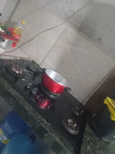 Vende-se um fogão de cinco bocas 300