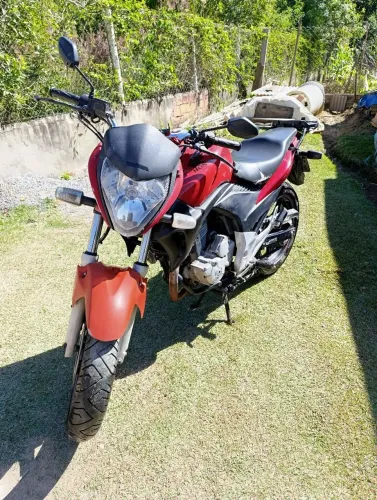 Vendo cb 300