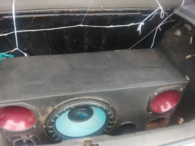 Som automotivo