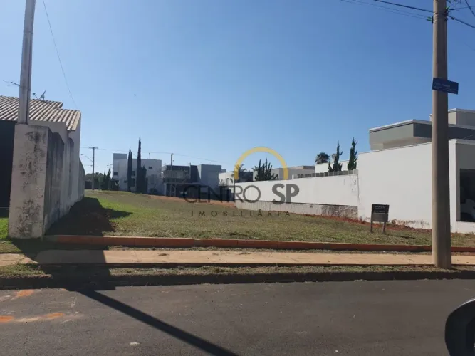 Condomínio Residencial Village Campo Novo, 0 Terreno para venda com 450 m²