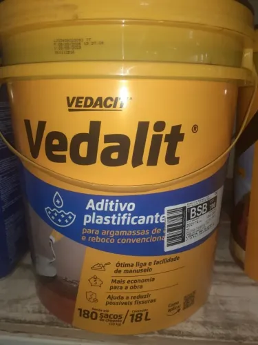balde de vedalit 18 litros por 179,90 a vista