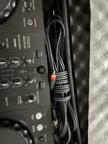 Pioneer DDJ-FLX4 nova/nunca usada + case rígido Gearlux