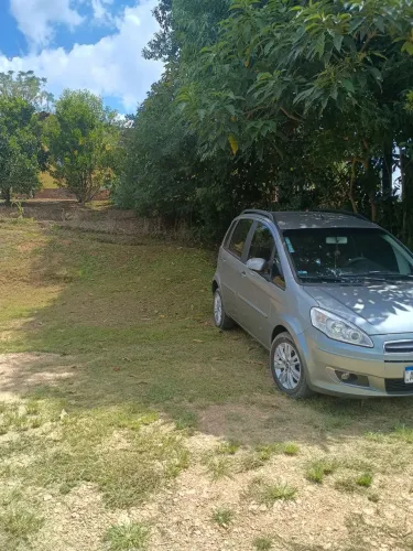 Fiat Idea Attractive 1.4 Fire Flex 8V 5P 2014
