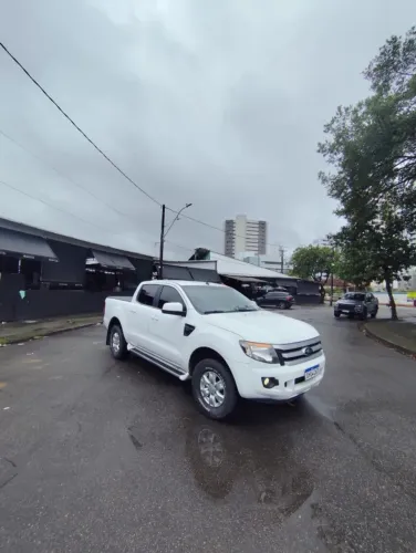 Ford Ranger XLS 2.5 16V 4X2 CD Flex 2014