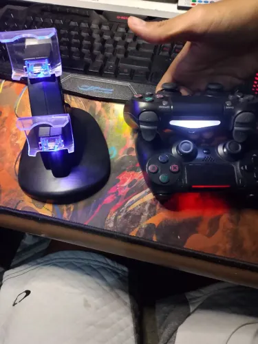 Kit de controle de PS4 novinho 